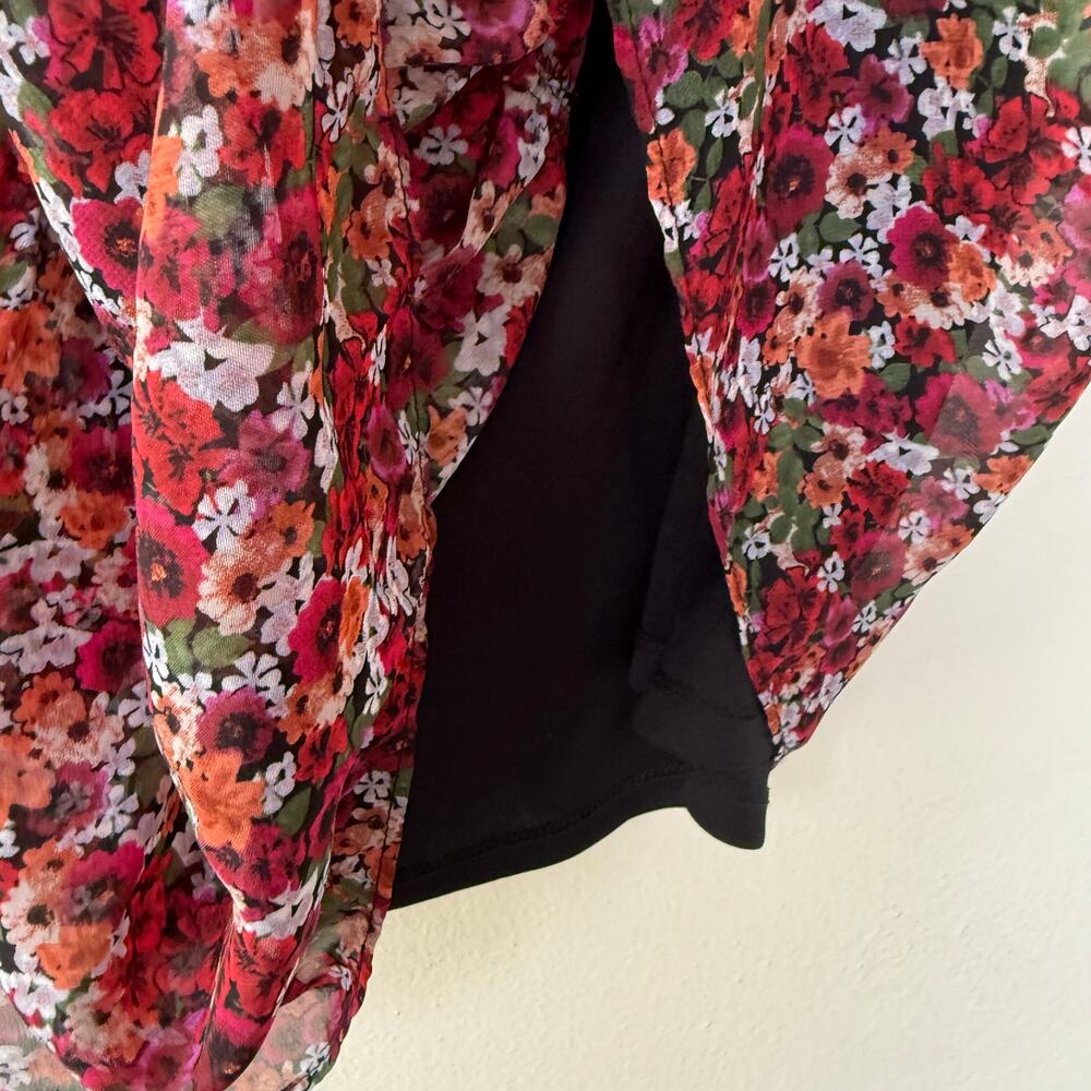 NEW! BCBGeneration floral printed mini dress Size 6 - Picture 7 of 14